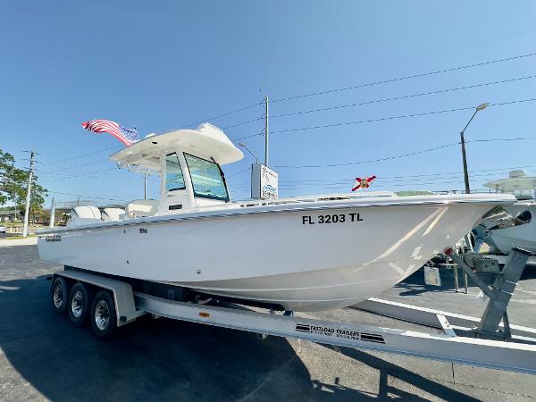2023 Everglades 273 Center Console