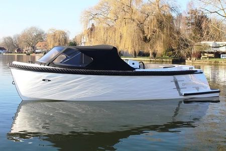 21 Corsiva 595 Tender Wargrave United Kingdom Boats Com 21 Corsiva 595 Tender Wargrave United Kingdom Boats Com