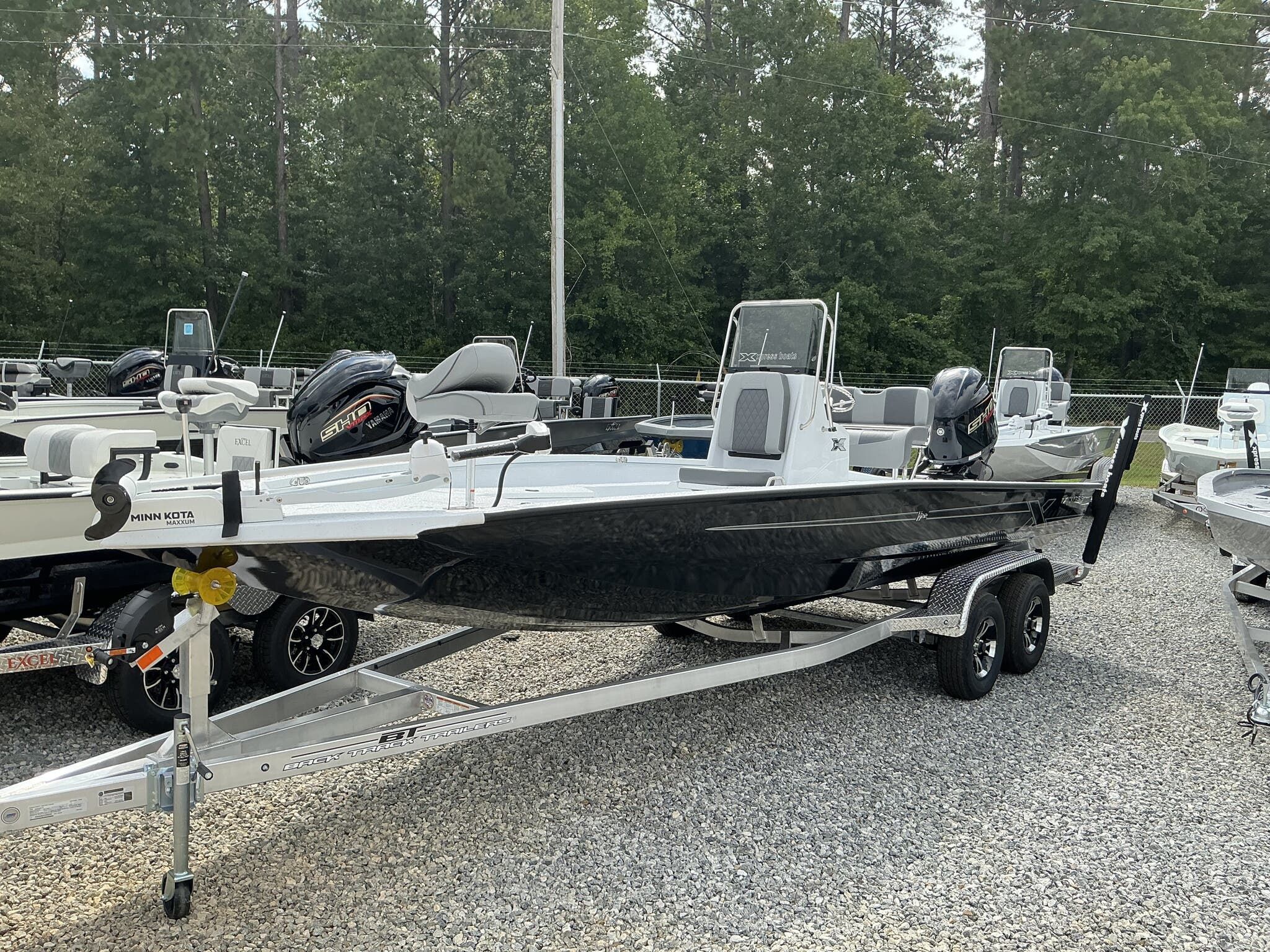 2026 Xpress Hyper-Lift Series H22B