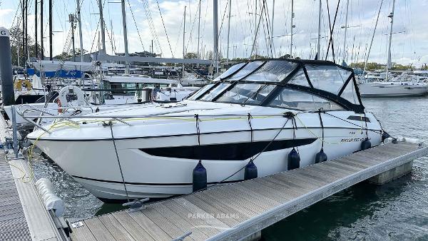 2020 Parker 850 Voyager