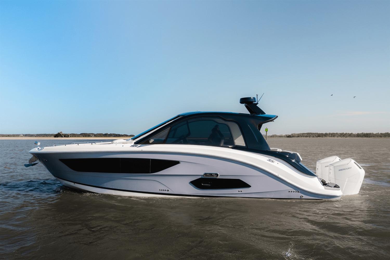 2025 Sea Ray Sundancer 370 OB, - boats.com