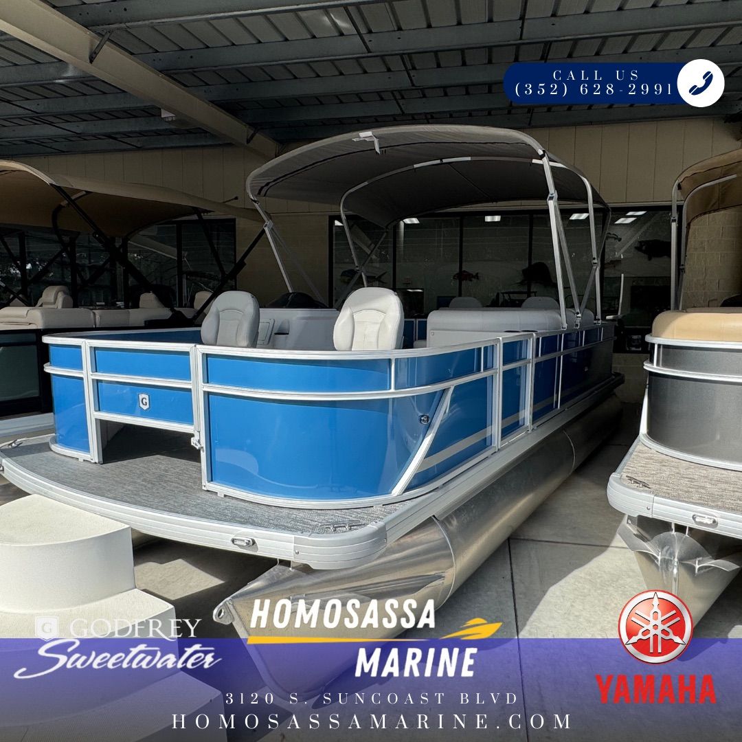 Sweetwater Sweetwater Fishing 2086 F 2025 Sweetwater Fishing 2086 F pontoon boat in showroom at Homosassa Marine.