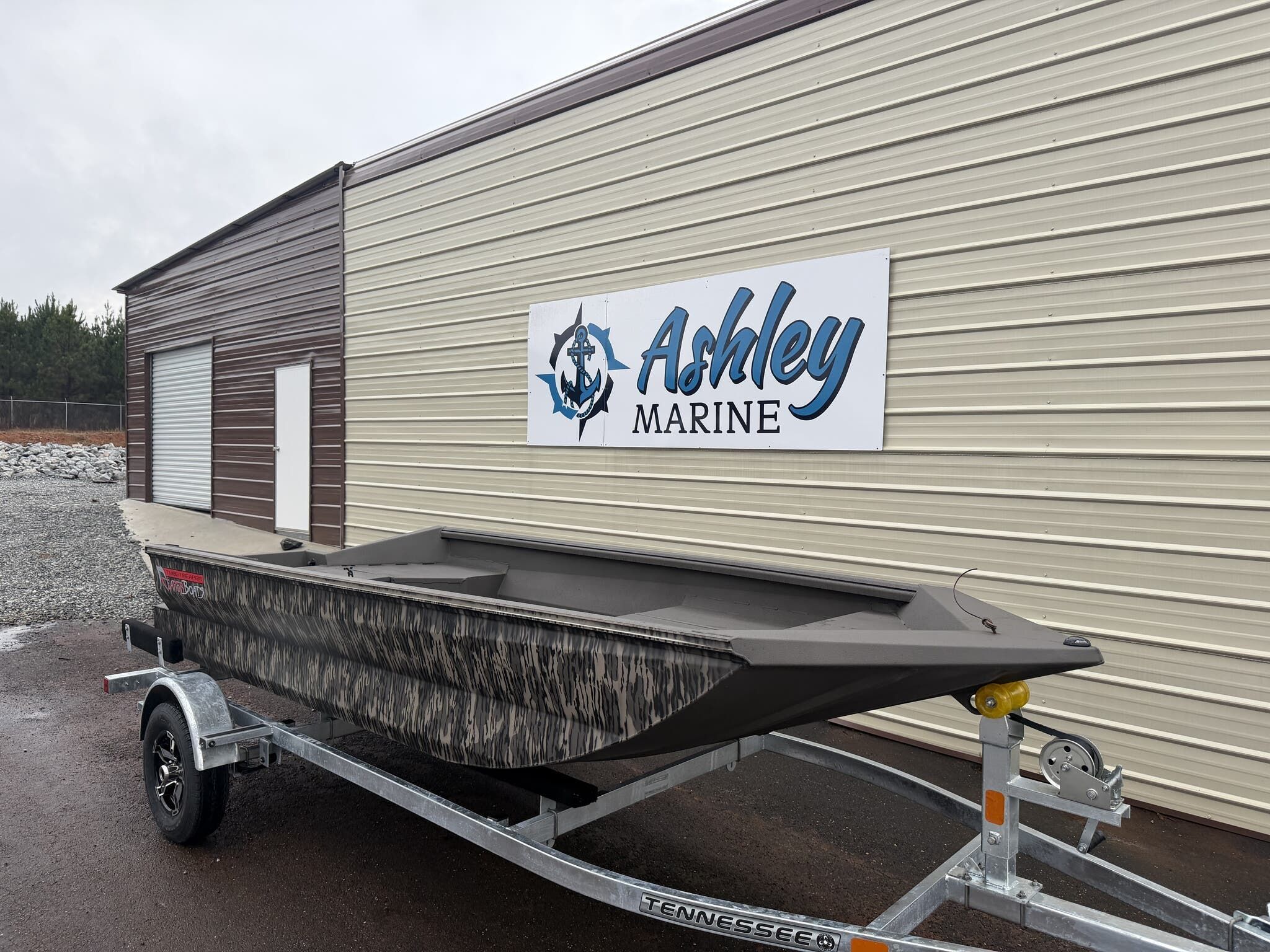 2026 Reaper Boats 553 STEP TRANSOM