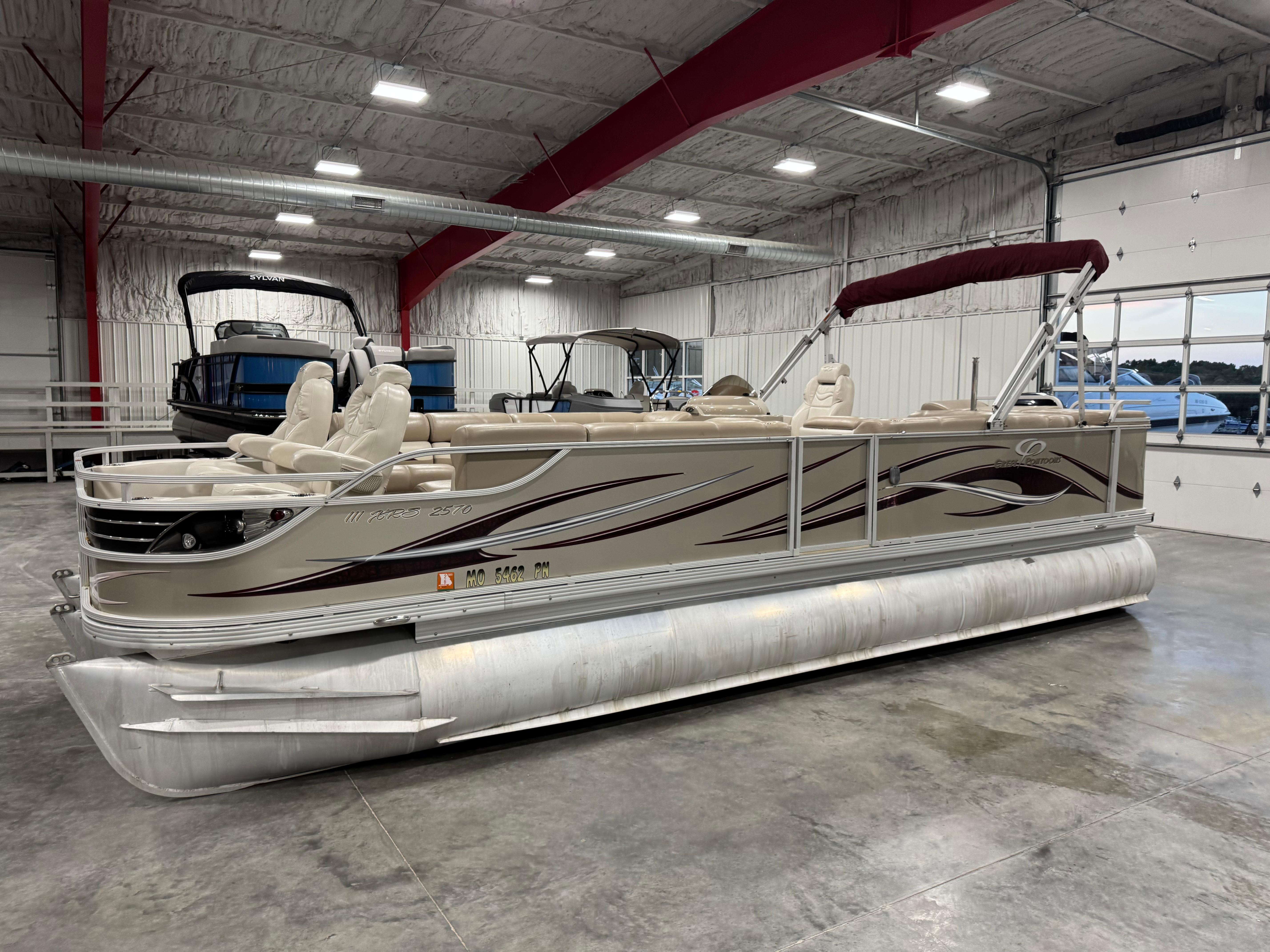 2008 Crest III 2570