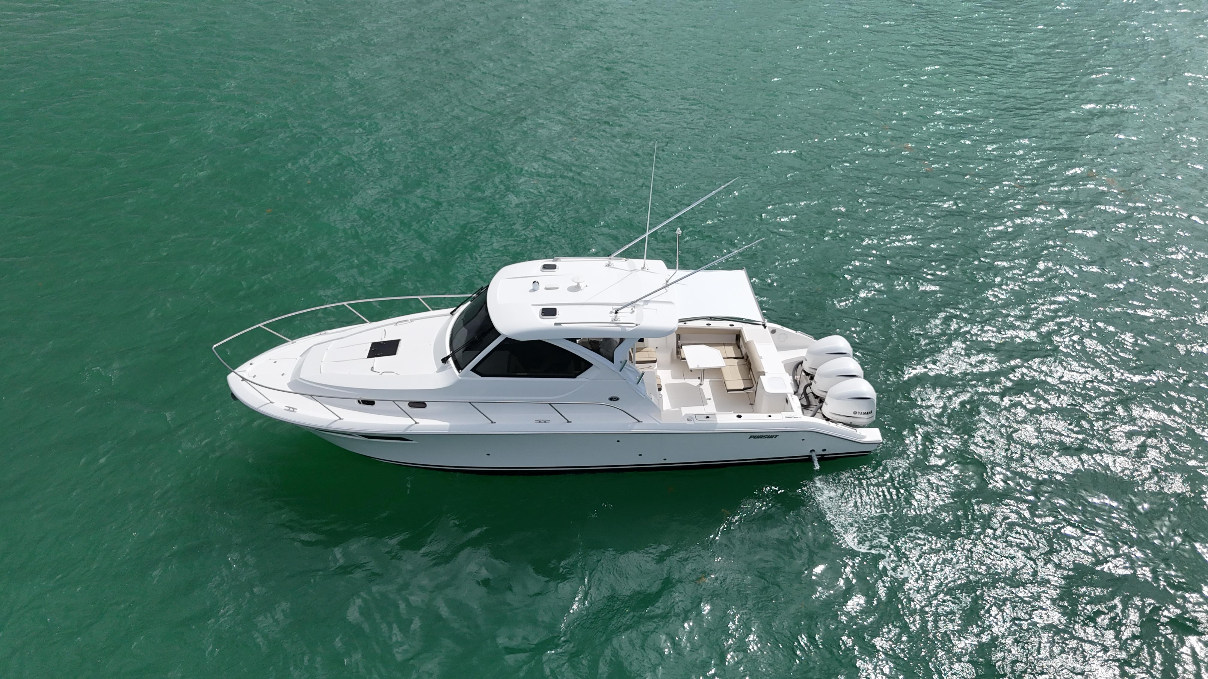 2019 Pursuit OS 355 Offshore