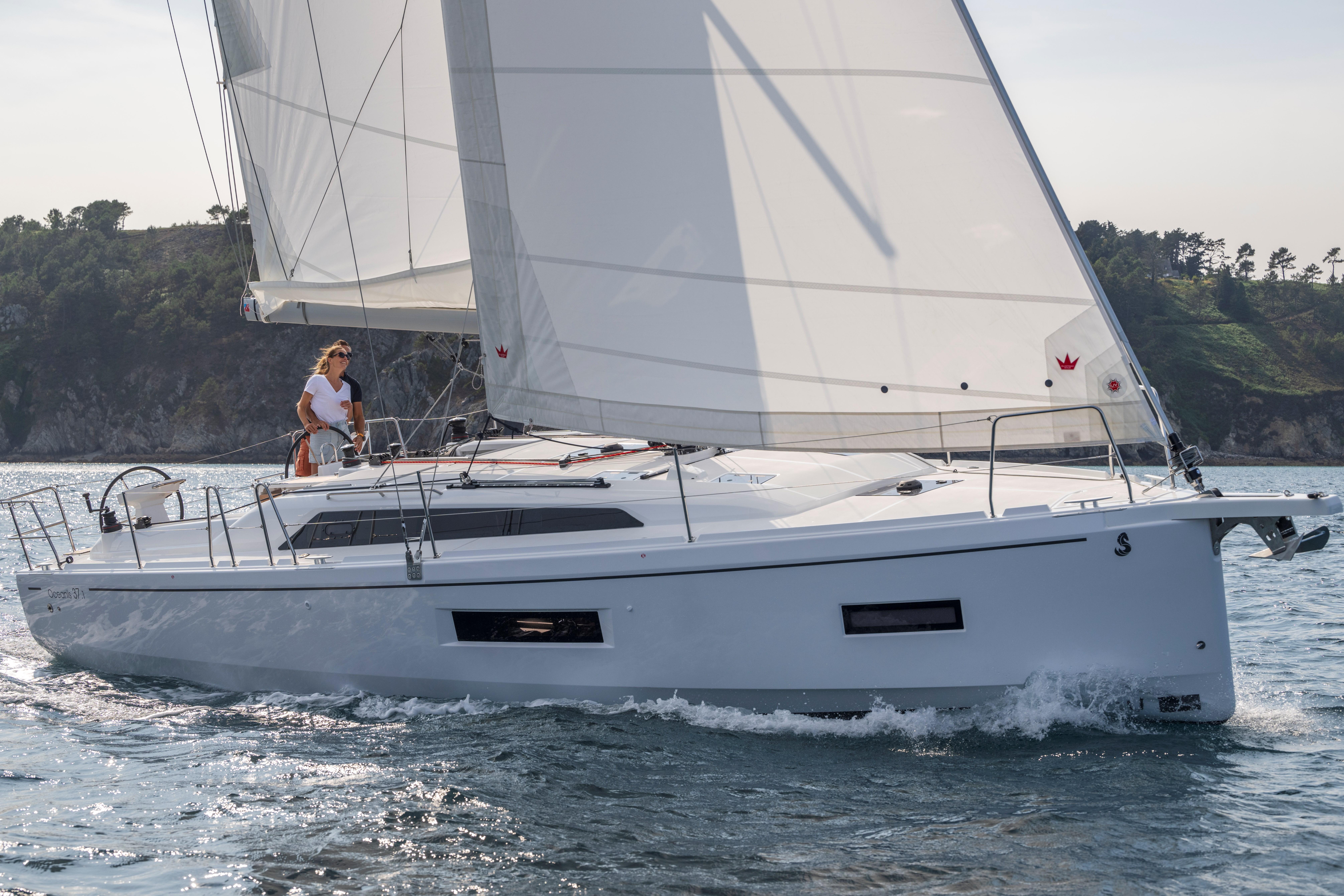2024 Beneteau Oceanis 37.1