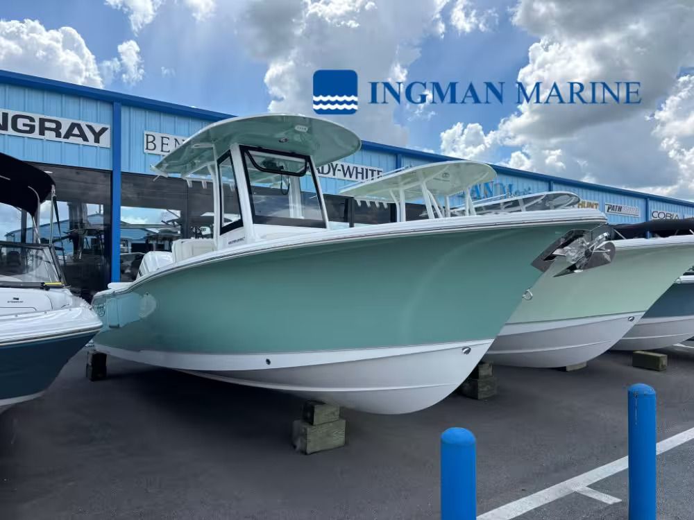 2026 Sea Hunt Ultra 245 SE