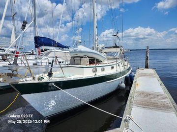 1989 Valiant 40 Cutter