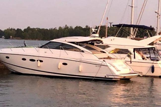 2008 Princess V45