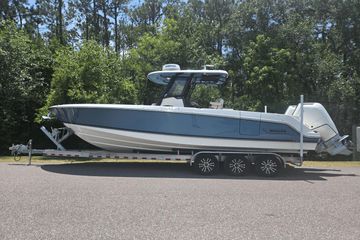 2024 Boston Whaler 280 Outrage