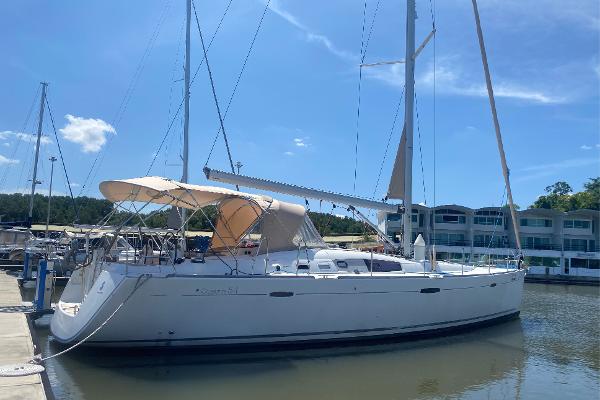 2013 Beneteau Oceanis 54