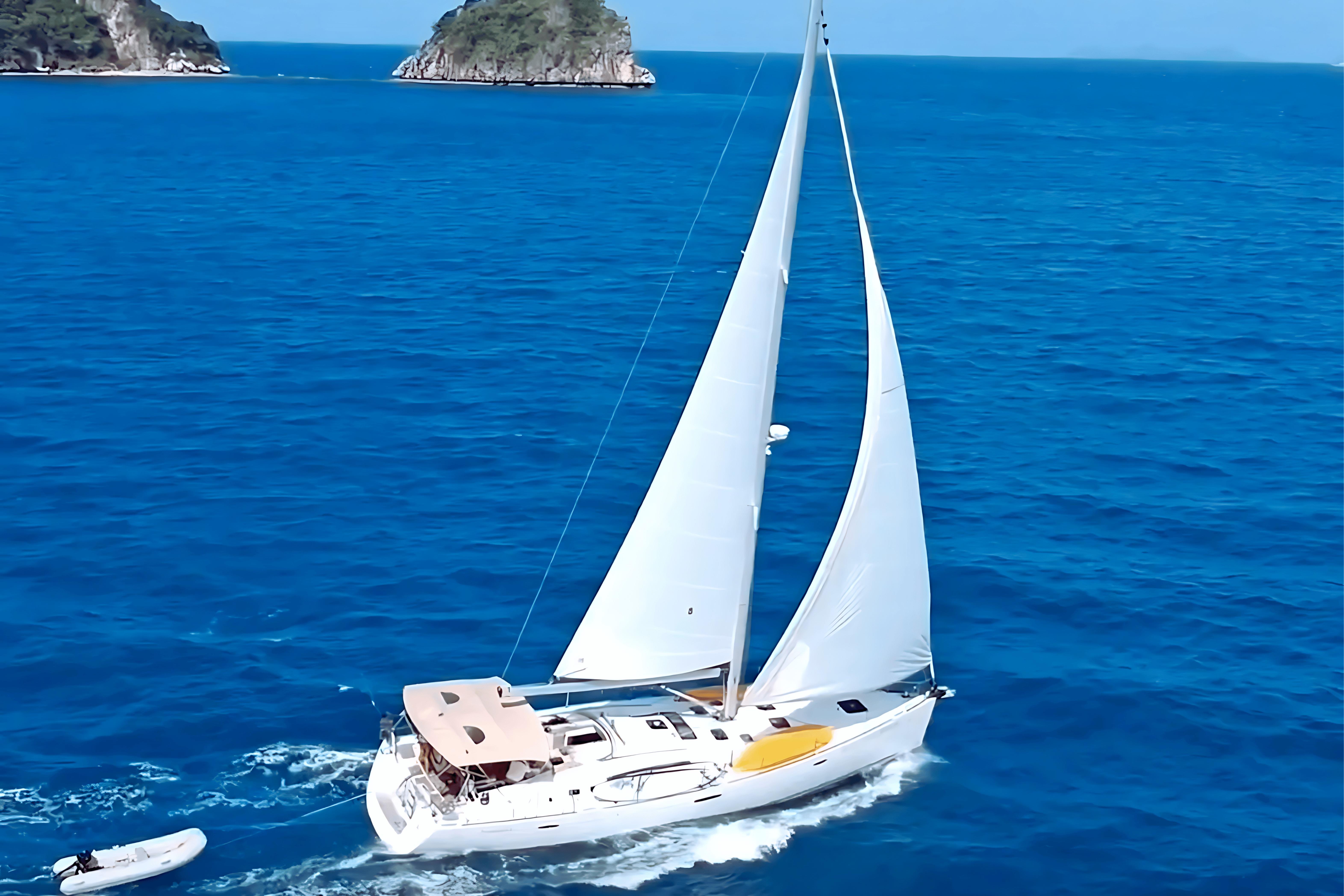 2013 Beneteau Oceanis 54
