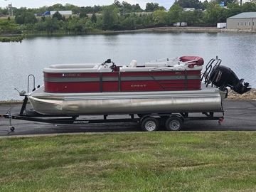 2022 Crest Classic LX 220 L