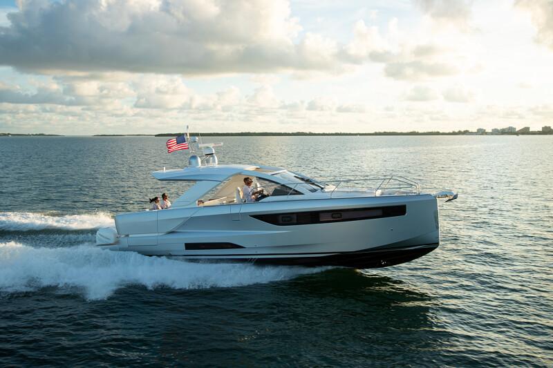 2025 Jeanneau DB 43