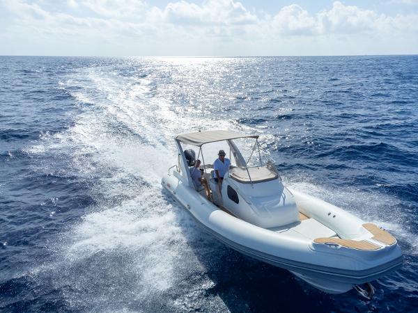 2020 Neptune 830 RIB