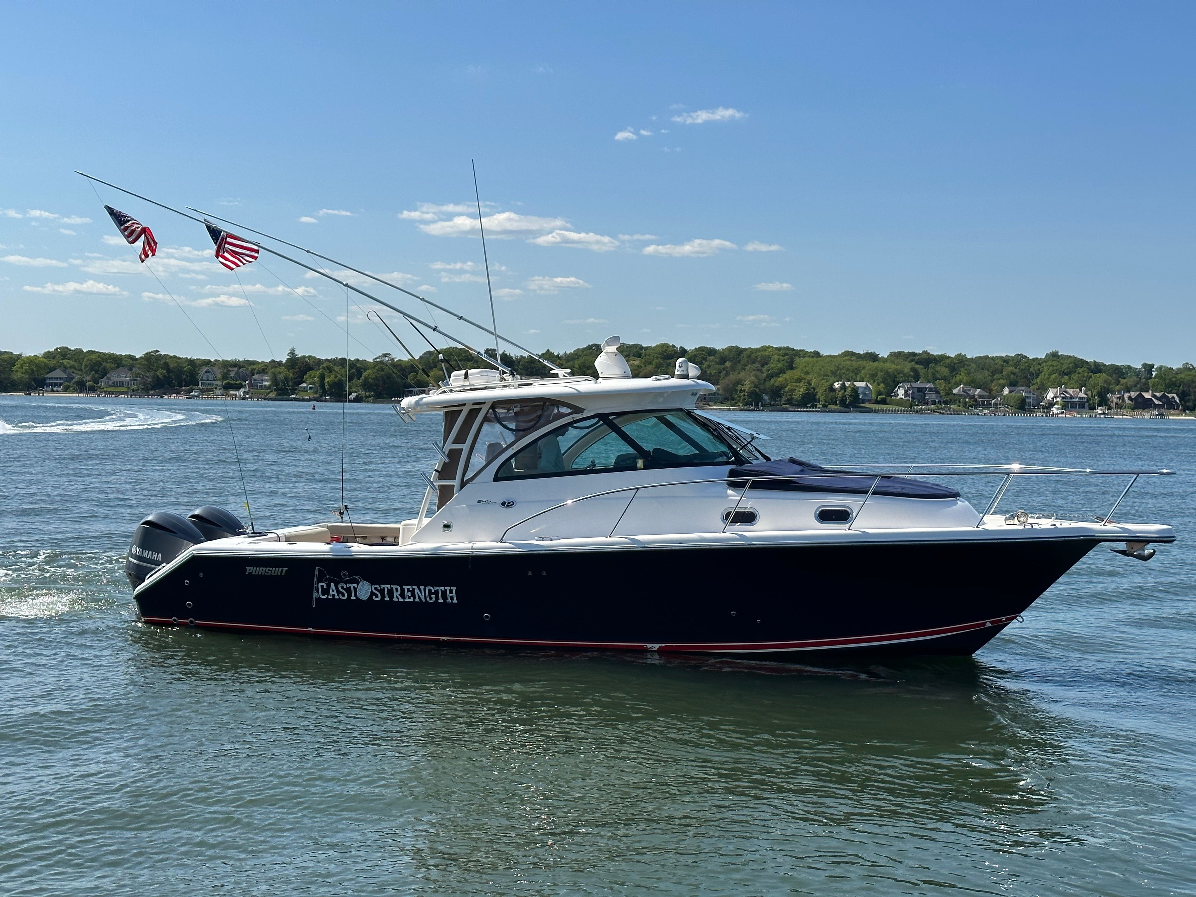 2016 Pursuit 345os