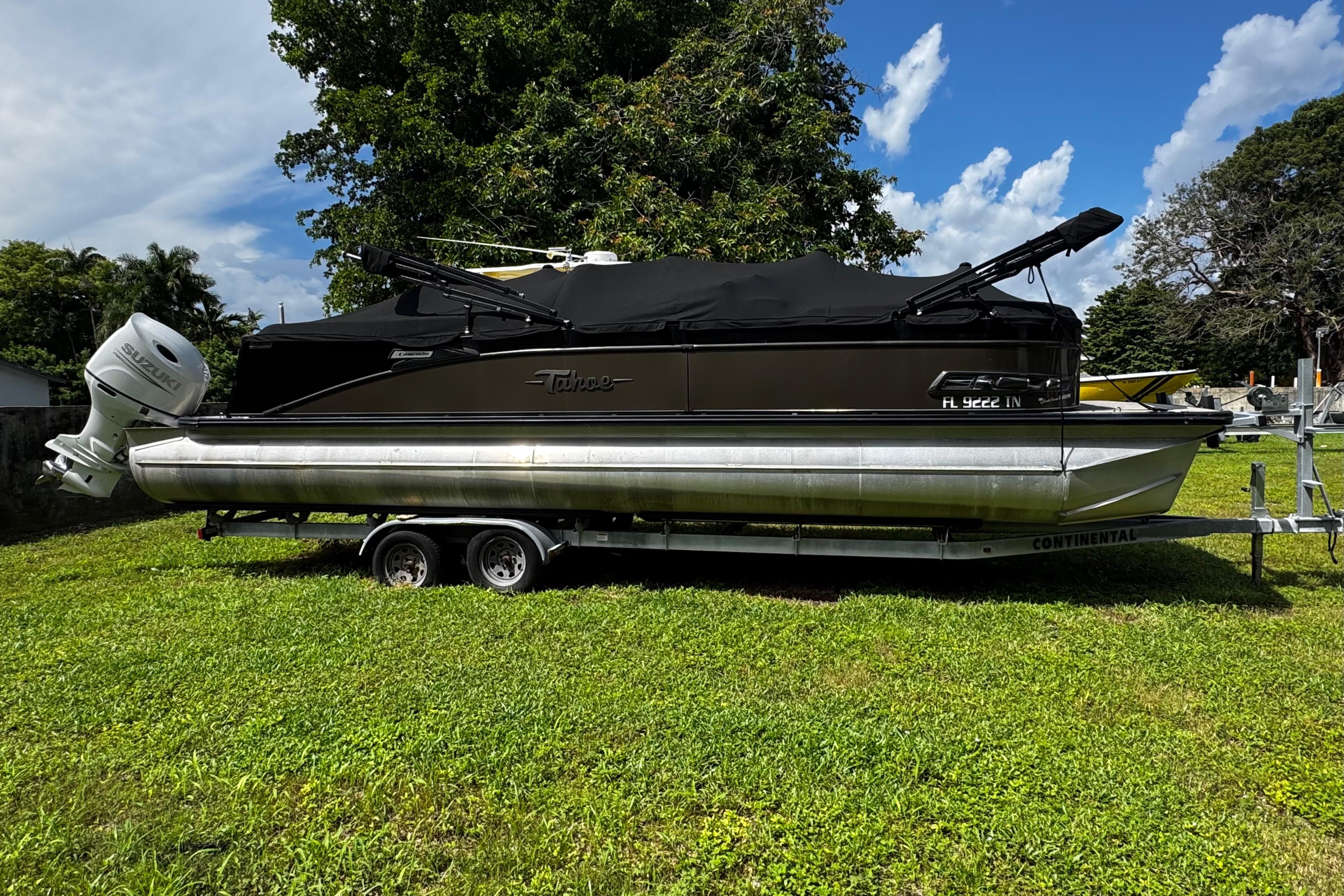 2023 Tahoe Pontoon Cascade Platinum Quad Lounger - 25'