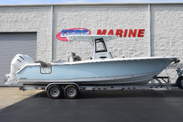 2025 Sea Hunt Ultra 305 SE