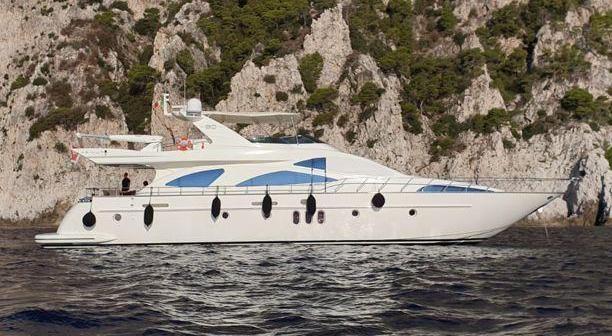 Azimut 80 Carat PHOTO-2022-02-28-14-08-51 2.jpg