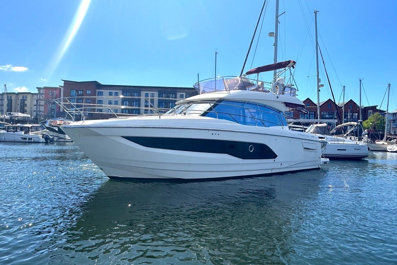 2020 Prestige 420