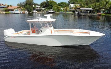 2018 Yellowfin 34 Offshore
