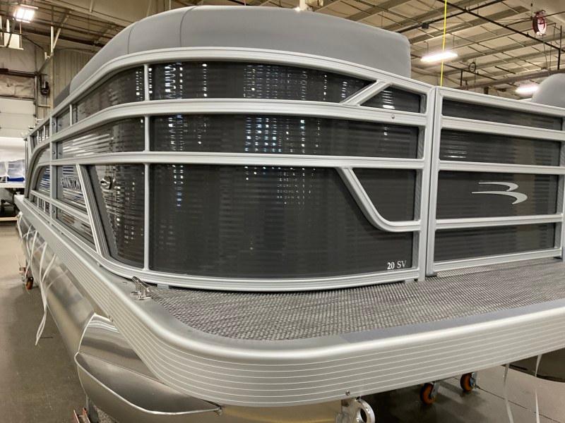 2025 Bennington 20 SVL