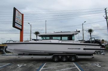 2024 Axopar 37XC CROSS CABIN