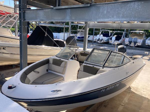 2014 Bayliner 180 Bowrider