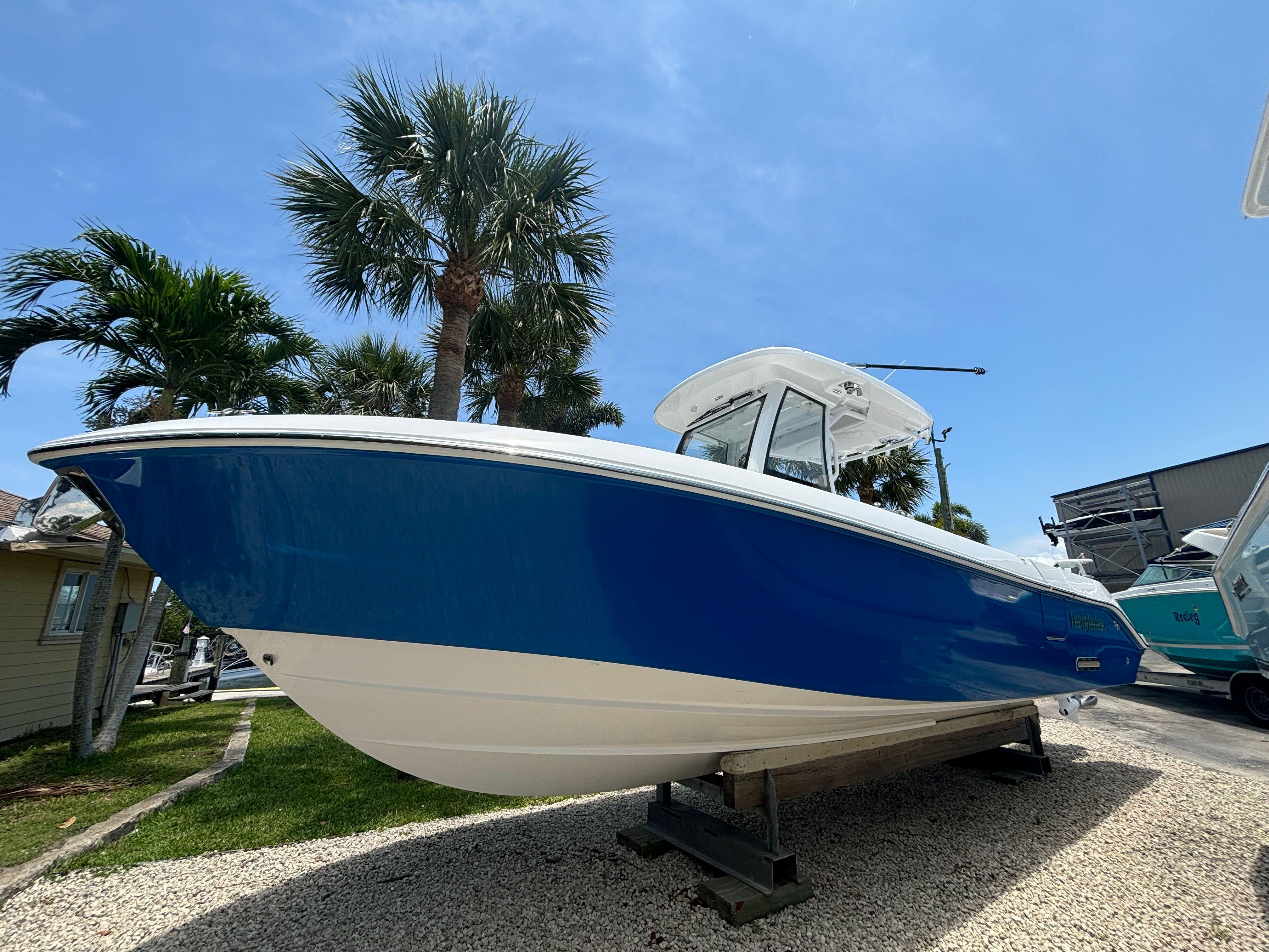 2025 Everglades 285 CC