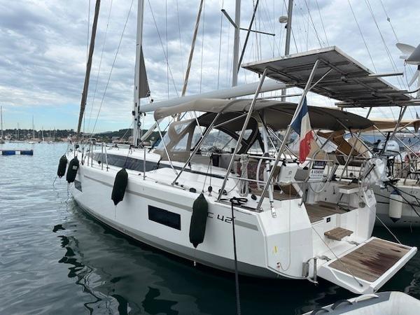 Bavaria C42