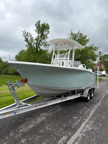 2025 Sea Pro 225 Sandbar