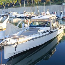 2017 Axopar 37