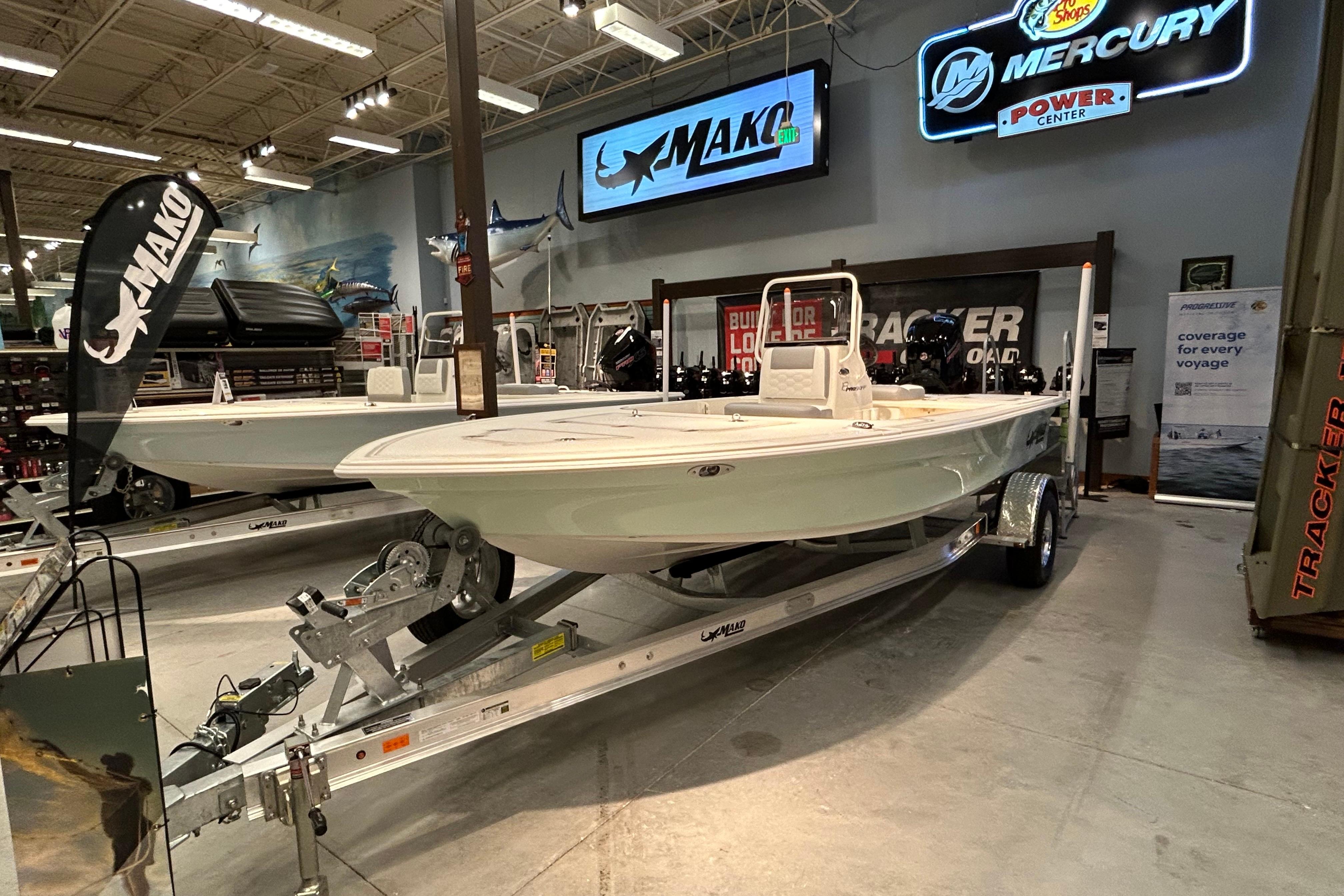 2026 Mako 18 Pro Skiff