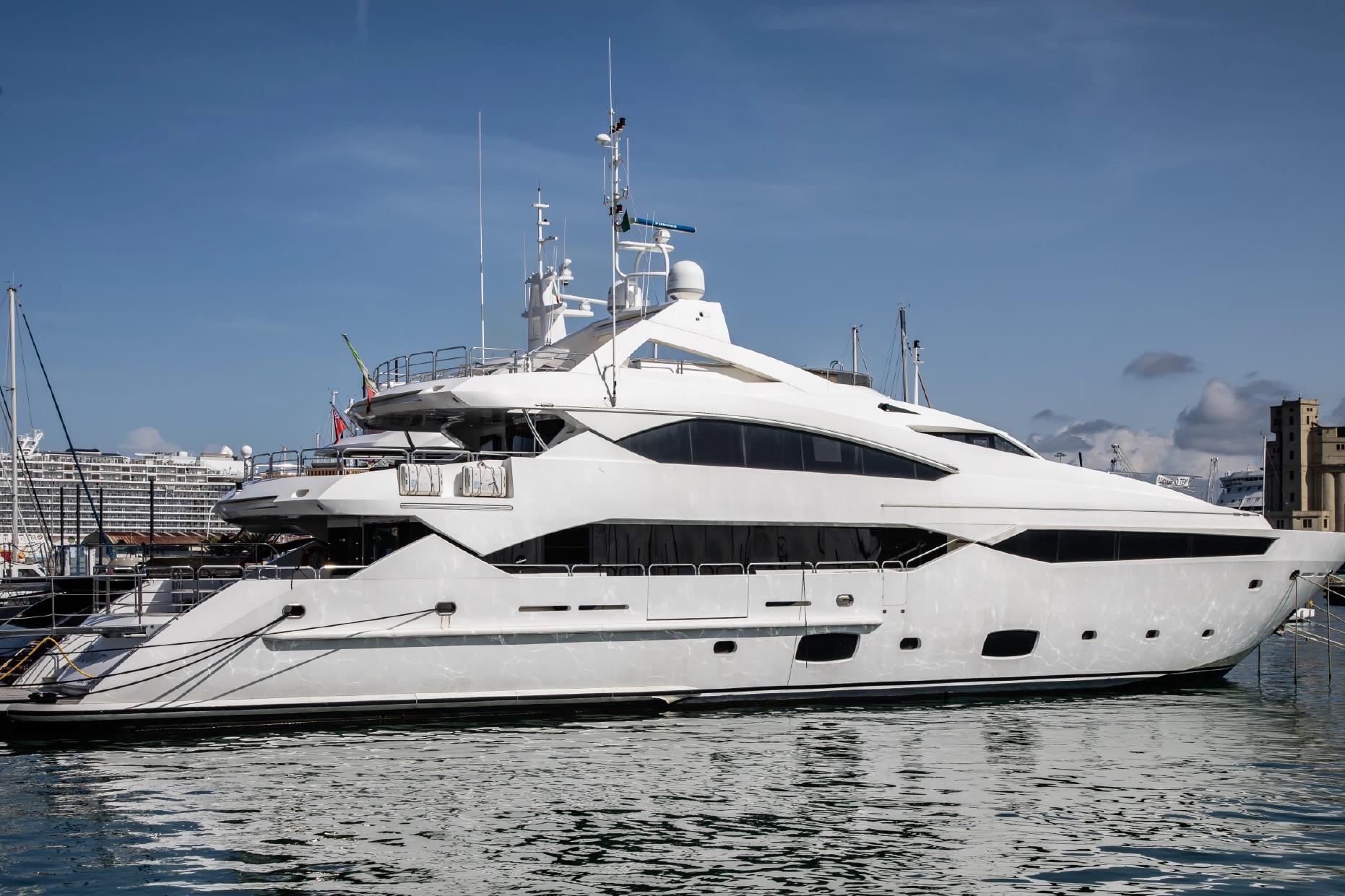 2014 Sunseeker 40 Metre Yacht