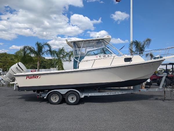 1999 Parker 2510 Walkaround