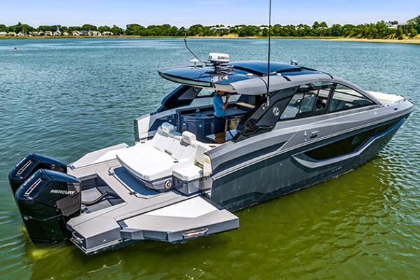 2025 Cruisers Yachts 42 GLS OB