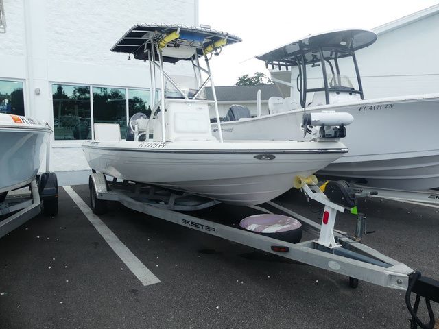 2011 Skeeter 20