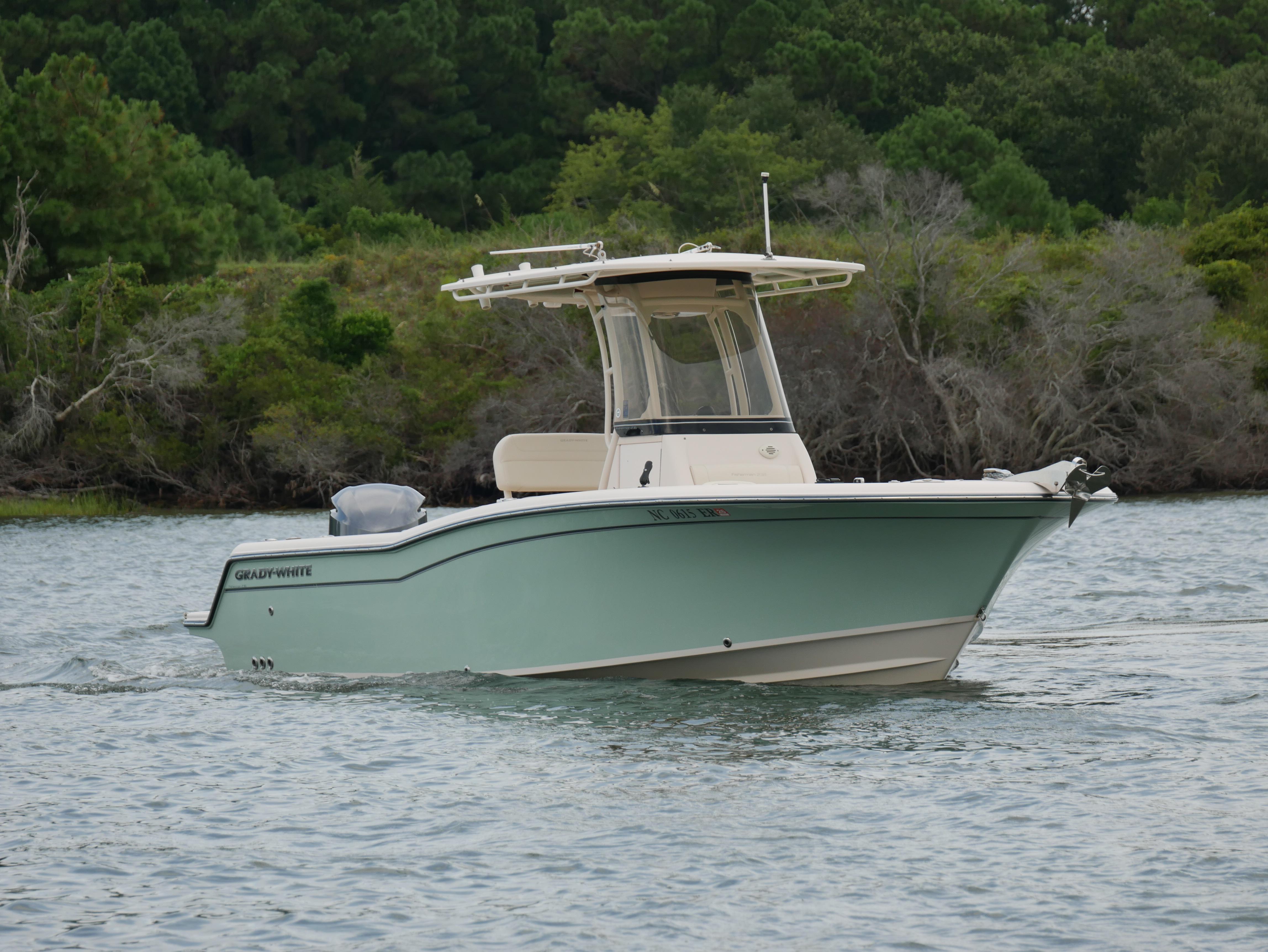 2021 Grady-White Fisherman 236