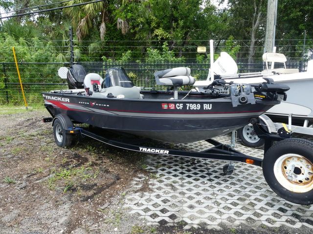 2015 Tracker Pro Guide V-16 WT