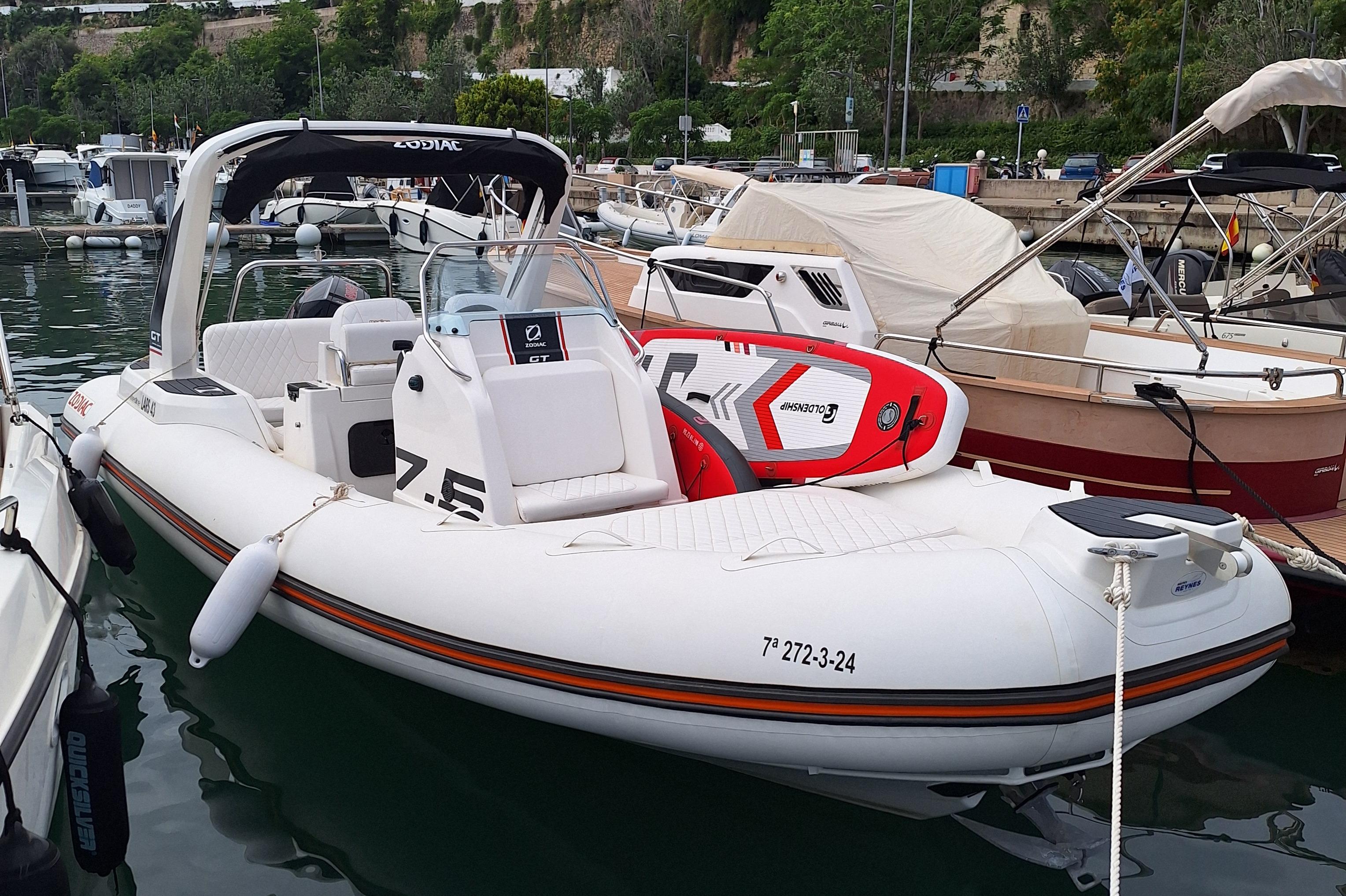 2024 Zodiac Medline 7.5 GT