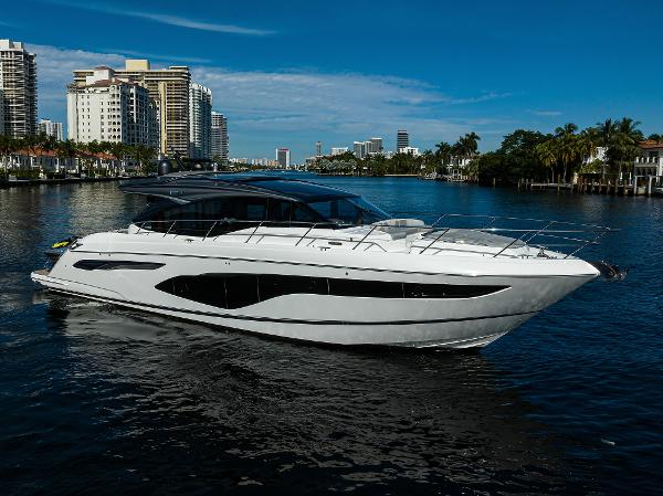 2020 Princess V60
