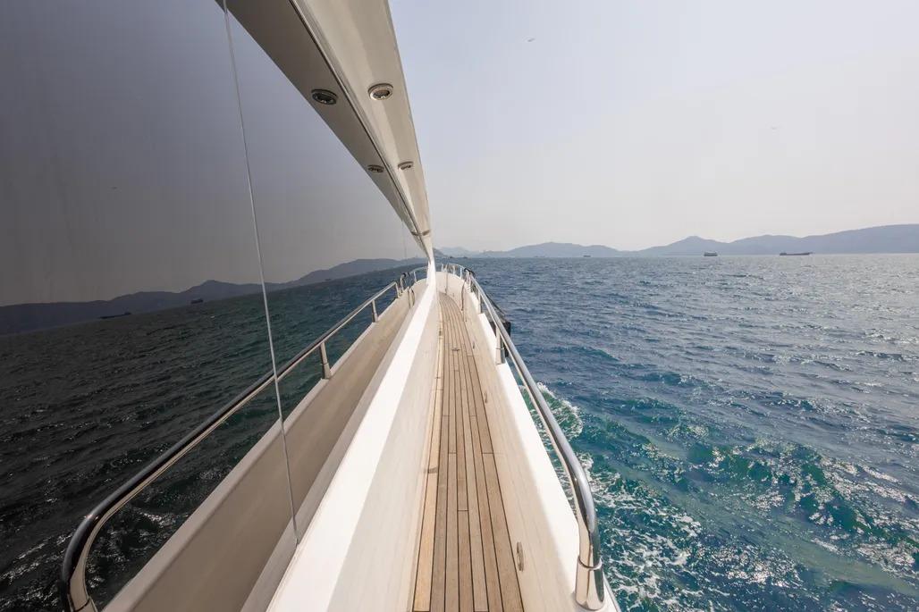 2011 Sunseeker 88
