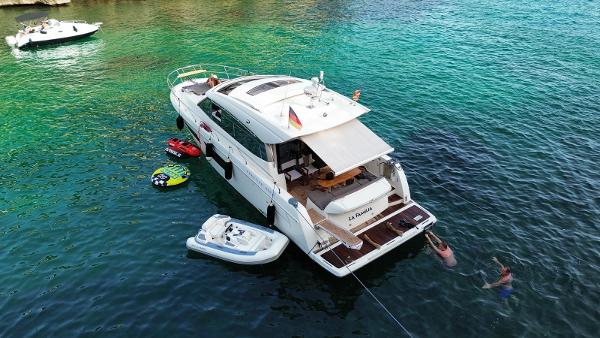 2016 Prestige 450 S
