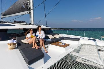 2026 Fountaine Pajot Aura 51