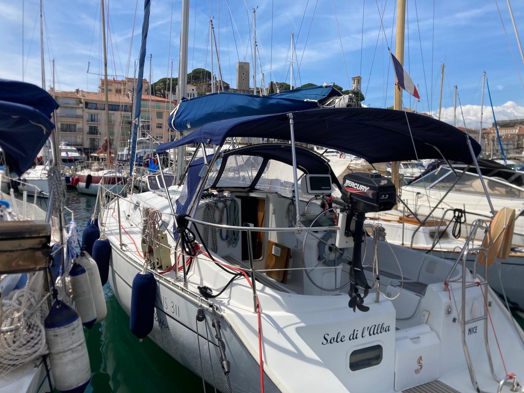 2001 Beneteau Oceanis 311