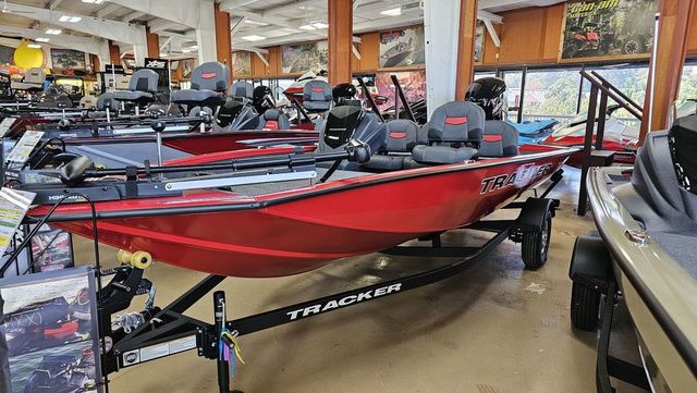 2026 Tracker Pro Team 175 TF