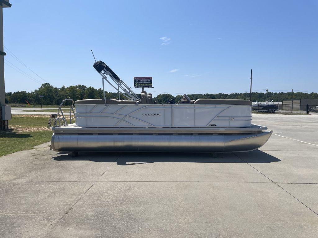 2024 Sylvan 822 LZ Mirage