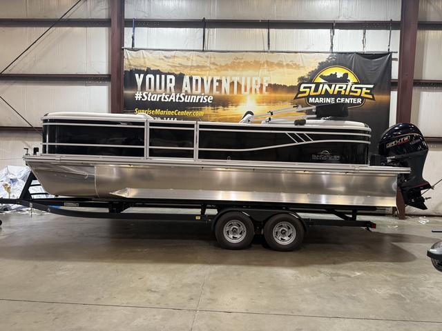 SunCatcher Select 322RC W/Yamaha 150 "SHO"