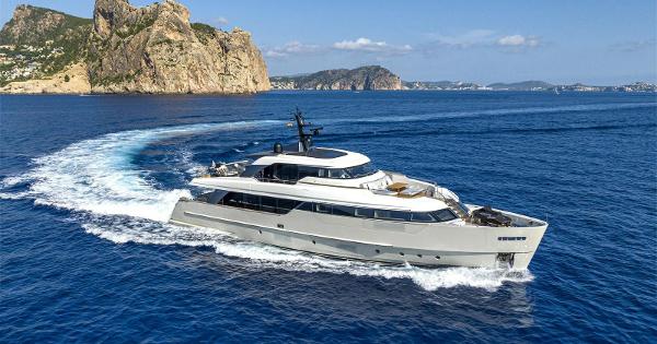 Sanlorenzo SD96