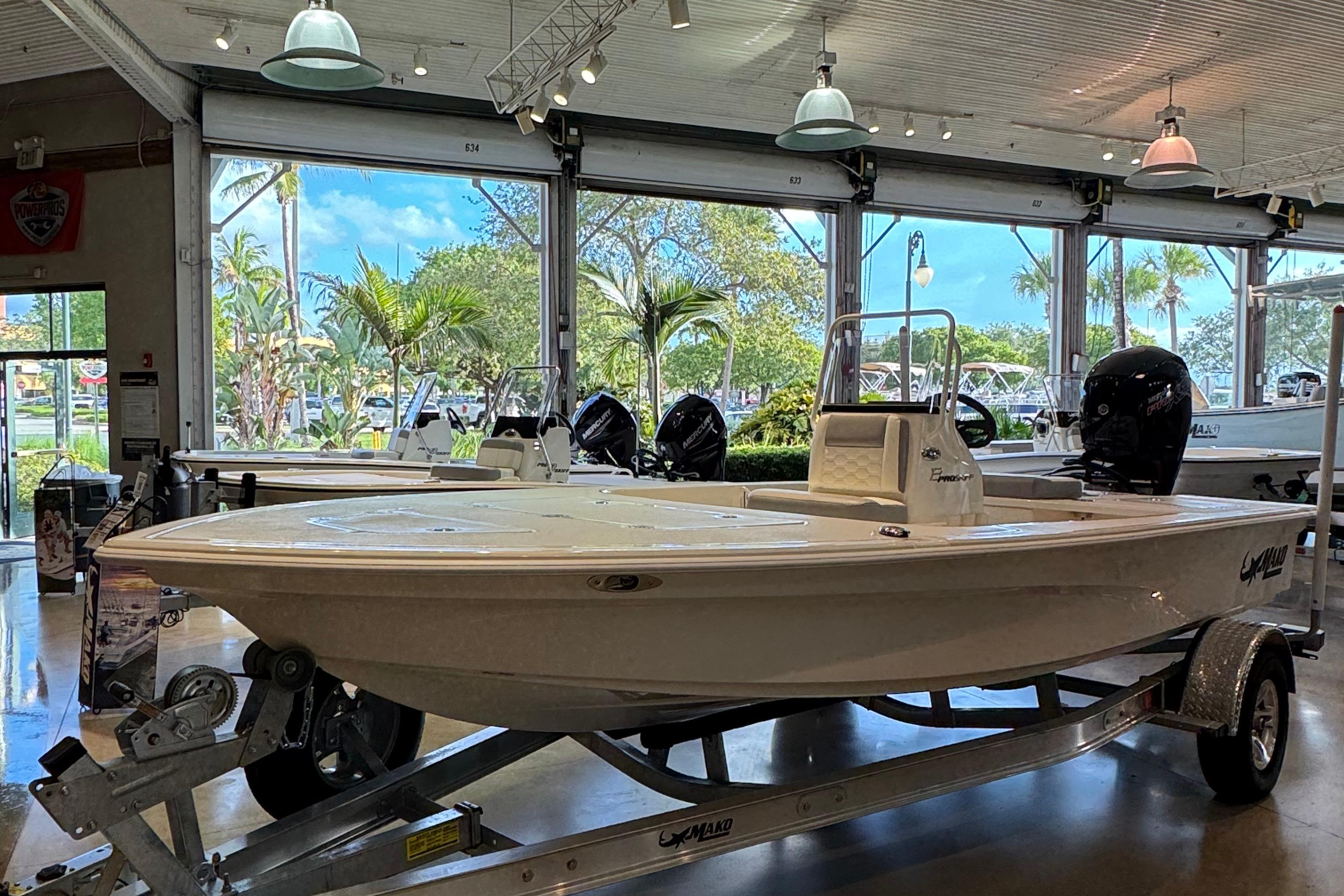 2026 Mako 18 Pro Skiff